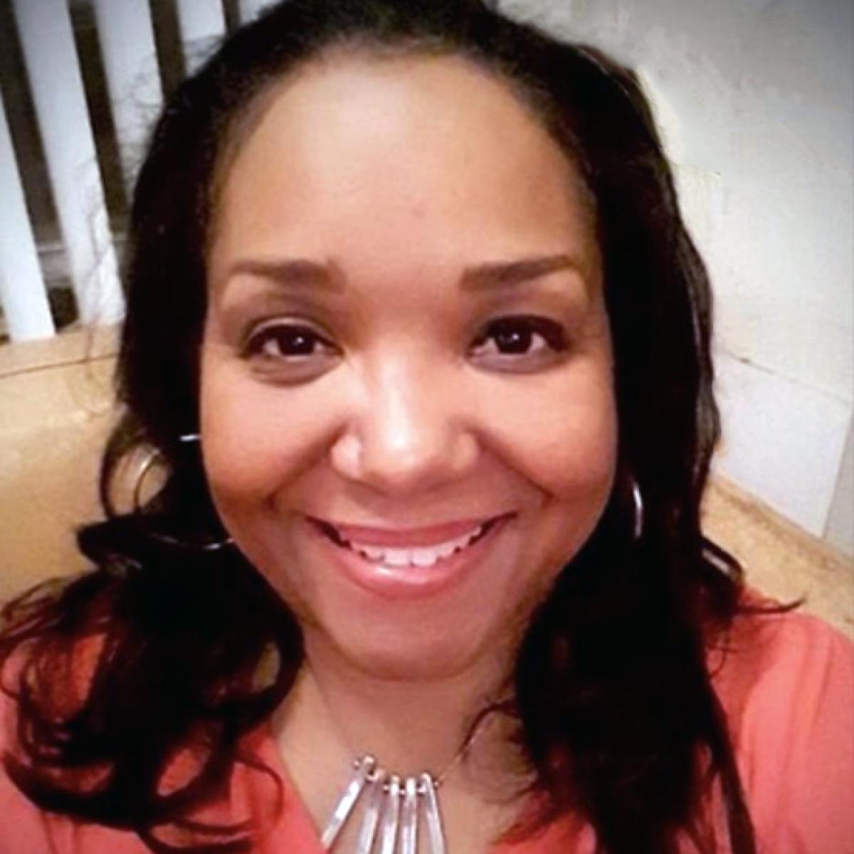 Dr. Traci Lombre
